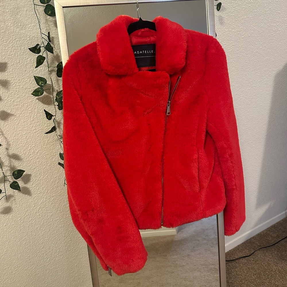 Bagatelle Women's Vibrant Red Teddy Jacket